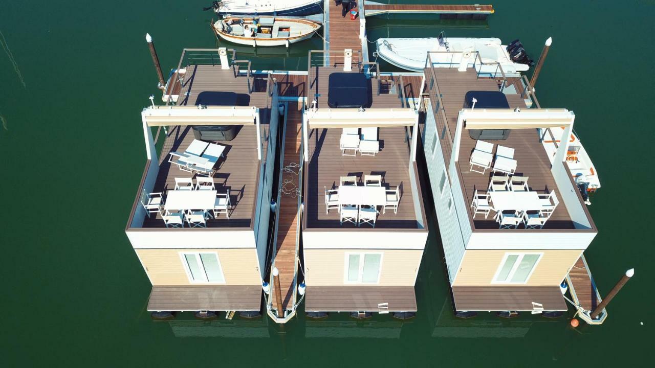 Portoverde Luxury Houseboat Мізано-Адріатіко Екстер'єр фото